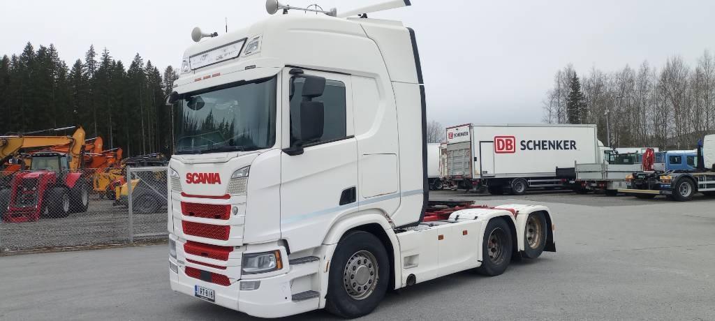 Scania R 500 Vetopöytäautot