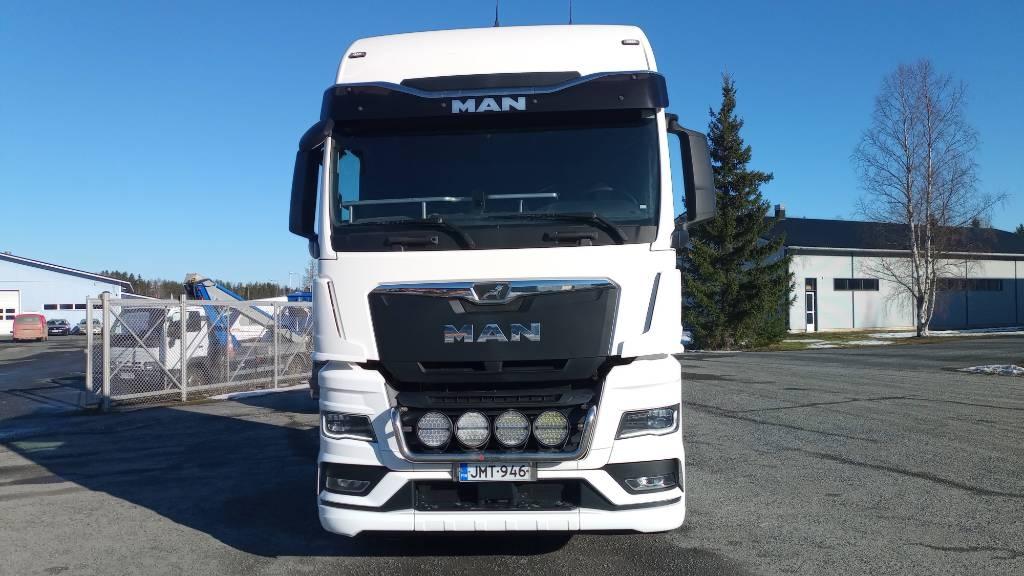 MAN TGX 510 6x2 Vetopöytäautot