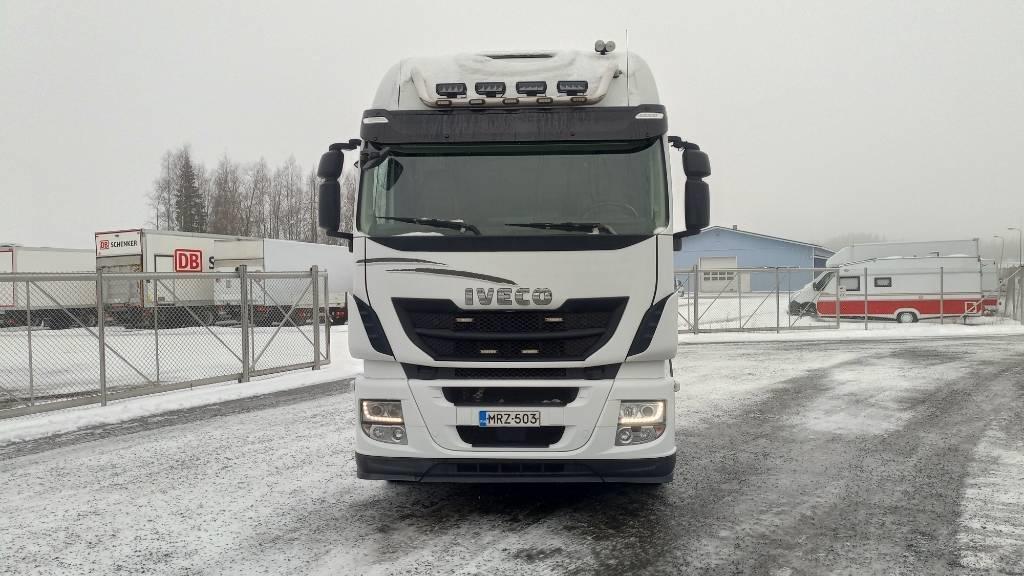 Iveco AS 260 Nosturiautot