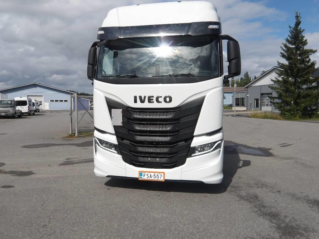 Iveco S-Way AS440S49 E6 TY Vetopöytäautot