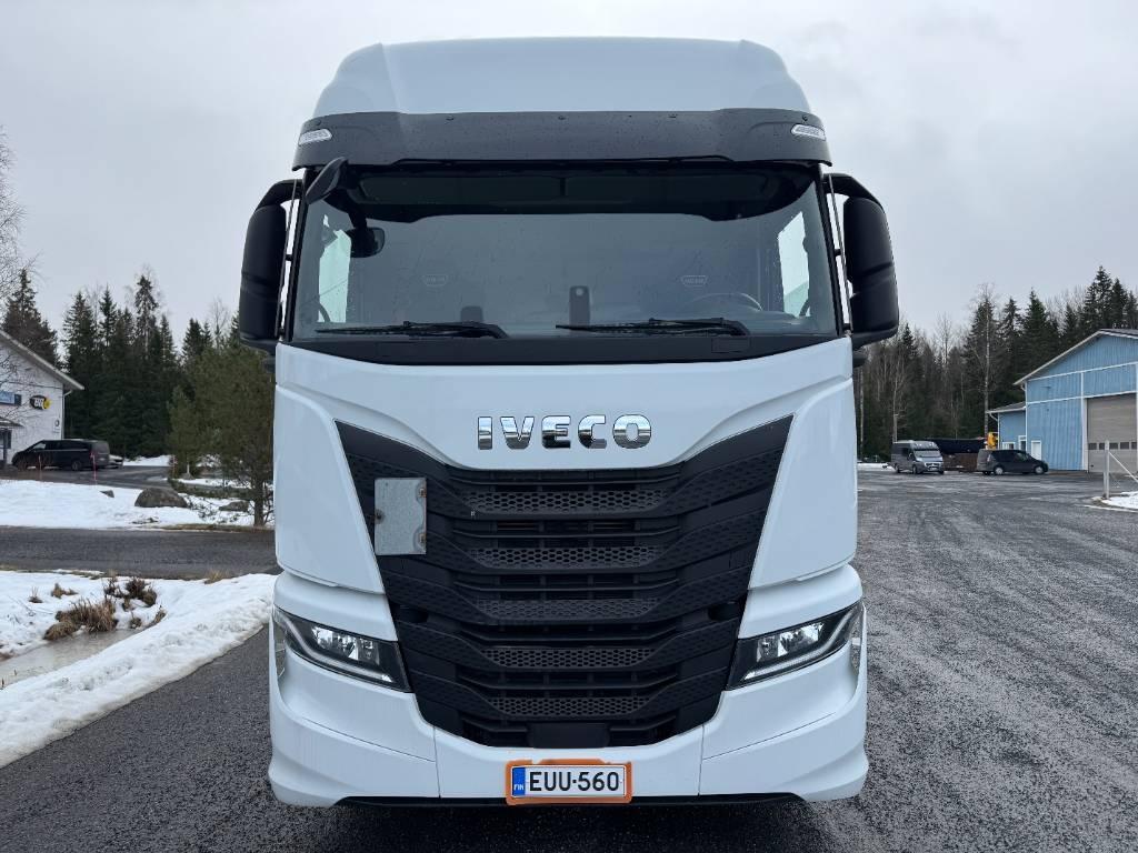 Iveco S-Way AS440S49 Vetopöytäautot