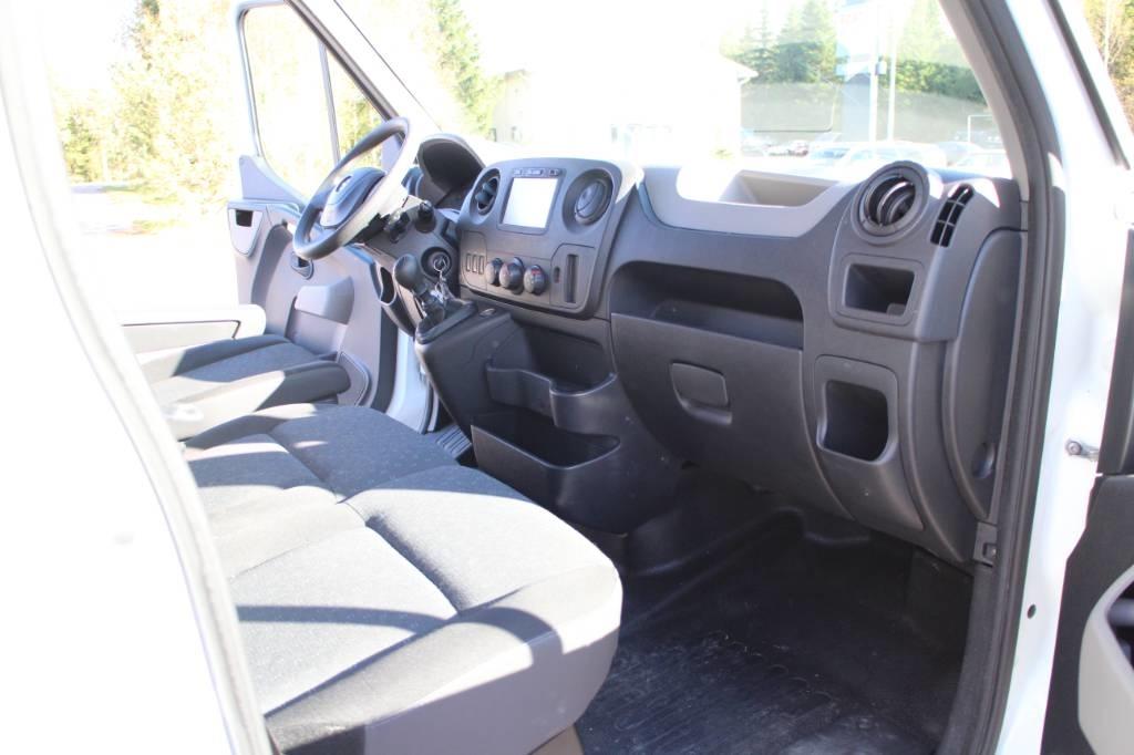 Opel Movano Jakeluautot