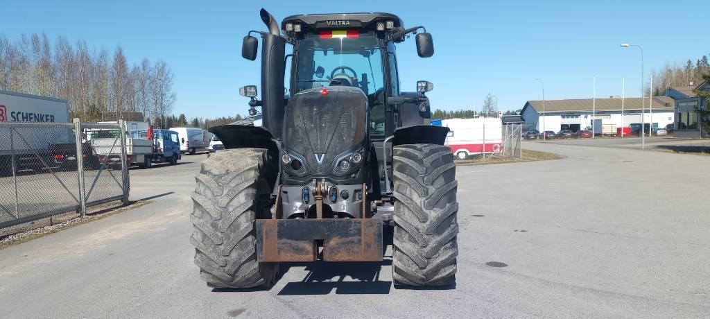 Valtra S 274 Traktorit