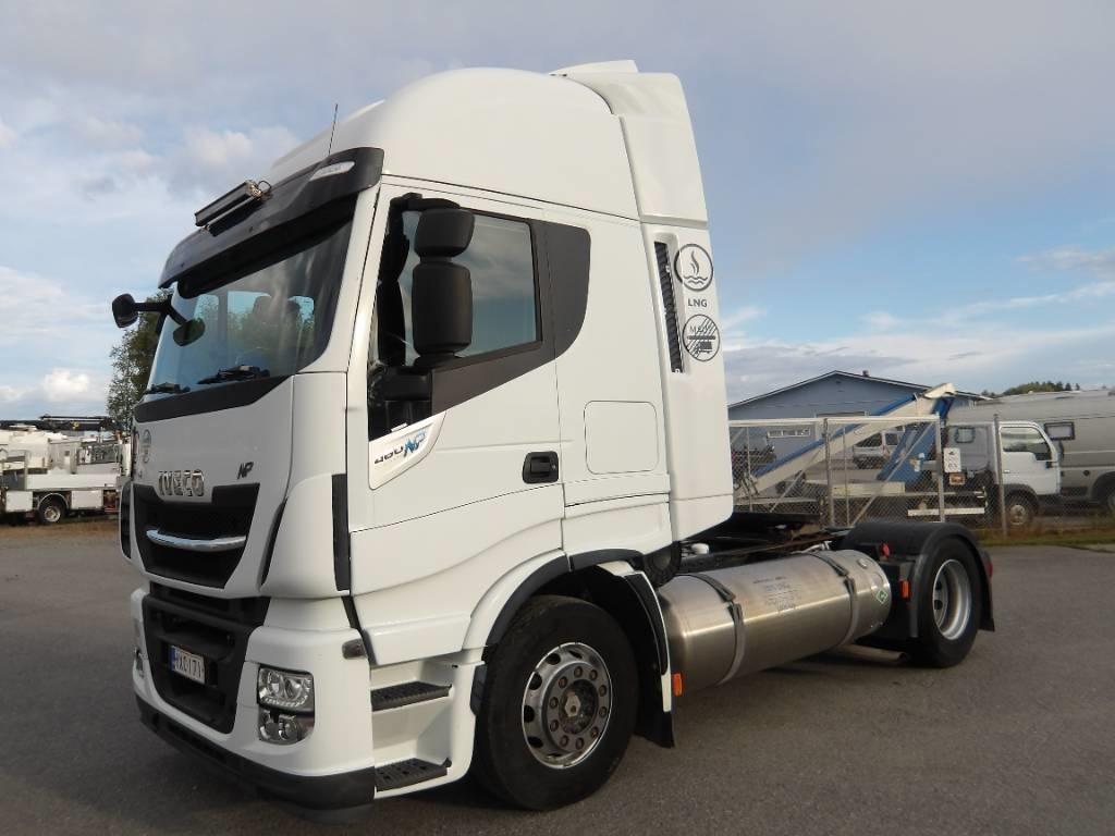Iveco AS 440 ST/P LNG Vetopöytäautot
