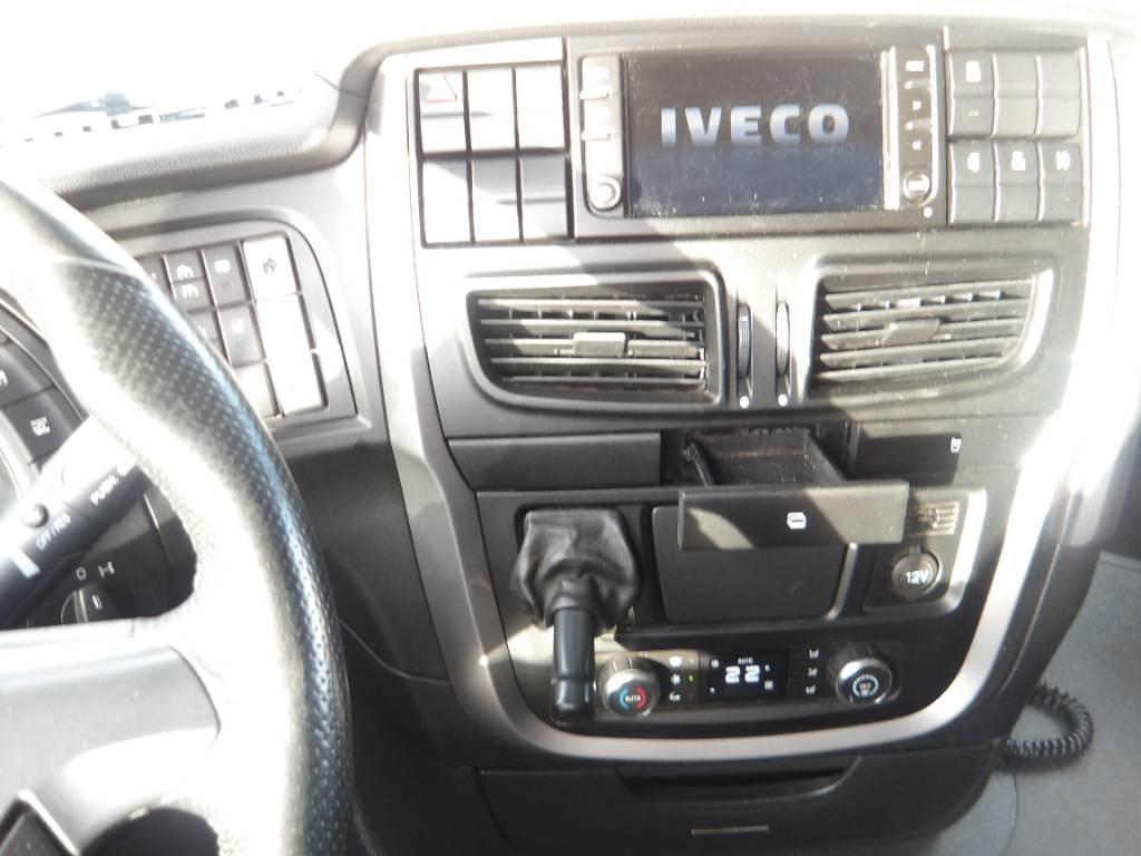 Iveco AS 440 ST/P LNG Vetopöytäautot