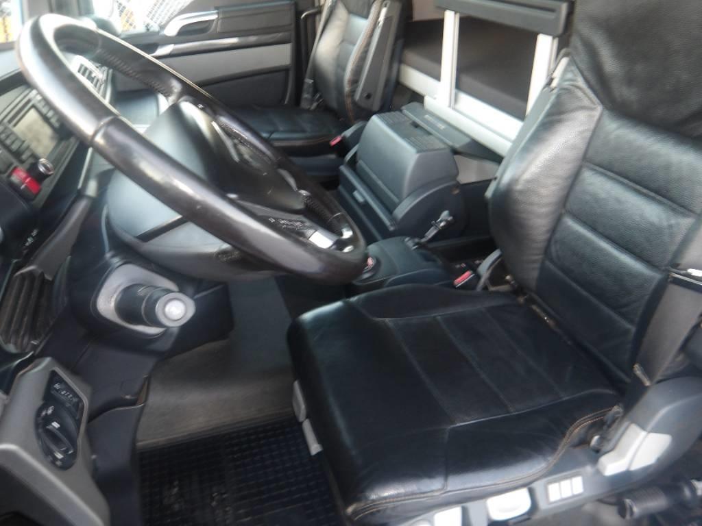 MAN TGX 35.560 8x4 Vilja-autot