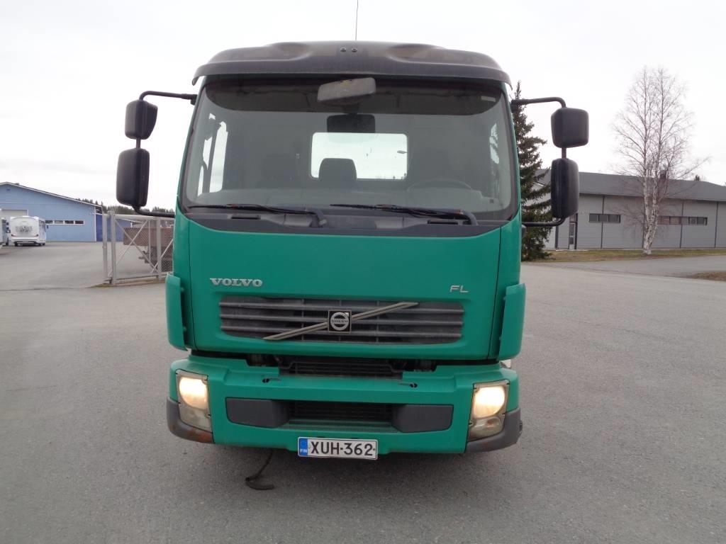 Volvo FL 240 4x2 Vaihtolava-autot