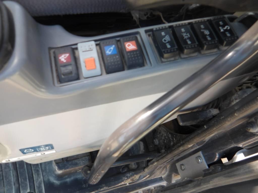 Hitachi ZX 250 LC-6 Telakaivukoneet