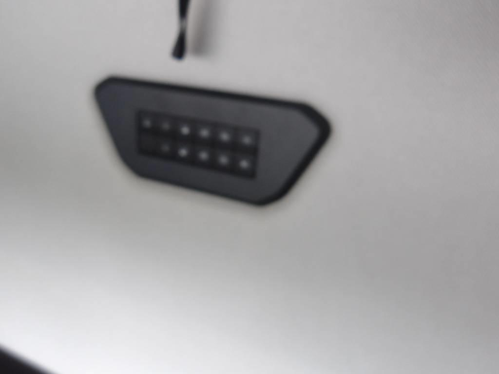 Iveco AS 440 STX Vetopöytäautot