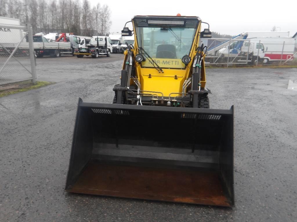 Wille 445 Taajamatraktorit