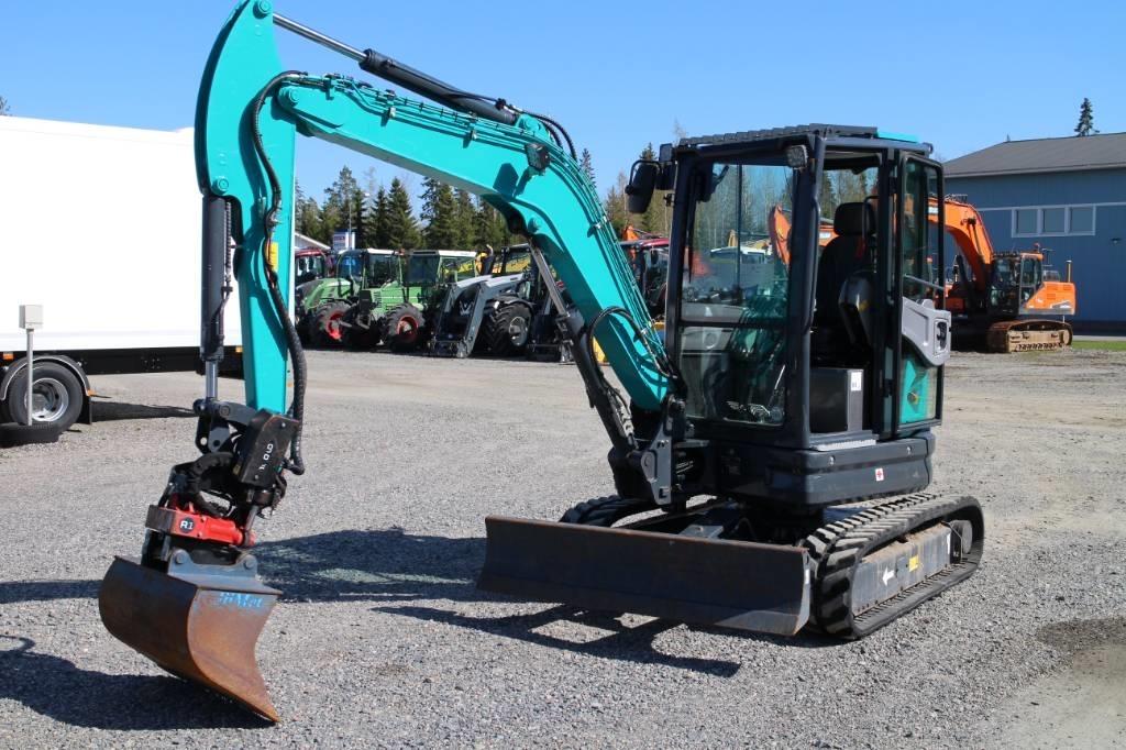 Sunward SWE35UF Minikaivukoneet < 7t