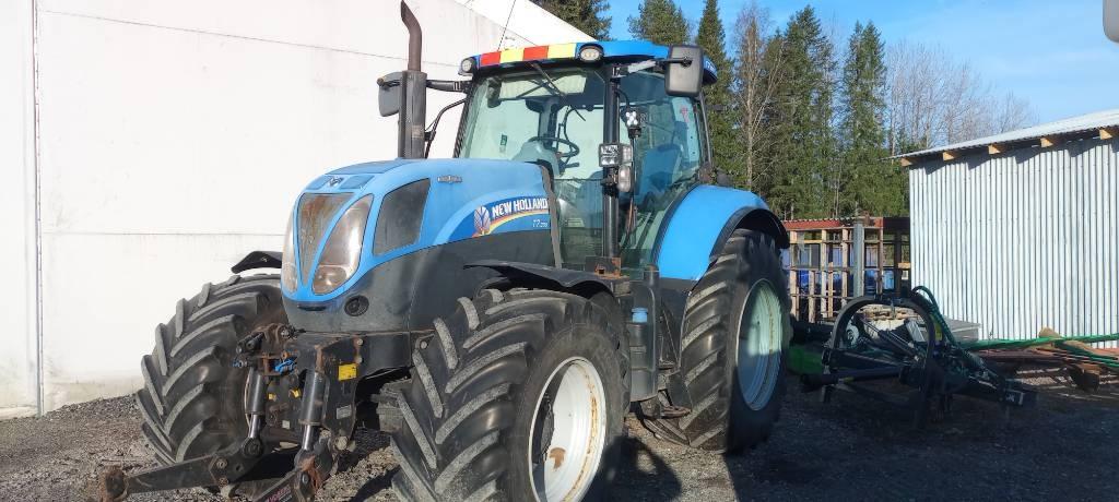 New Holland T 7.200 Korjattavaksi Traktorit