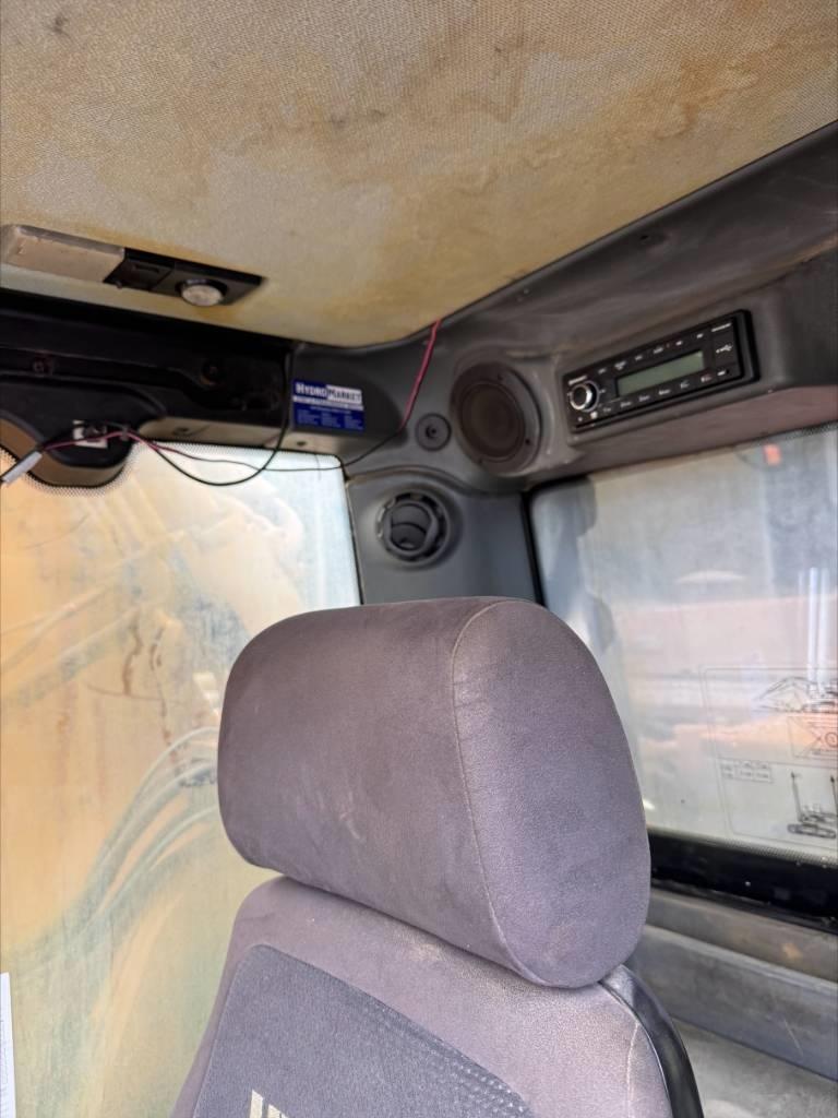 Liebherr R 956 LC Telakaivukoneet